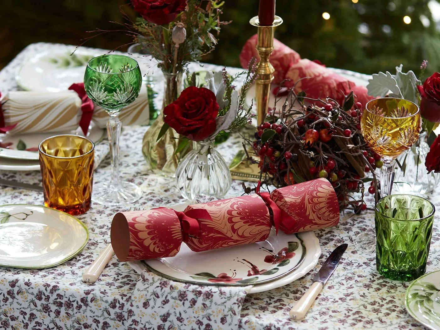 Elegant Christmas Table Setting Ideas | Christmas Decor - Decoralist