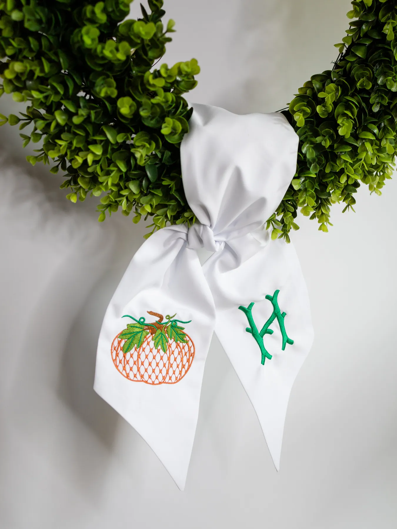 Embroidered Pumpkin Wreath Sash – Stitch-Able
