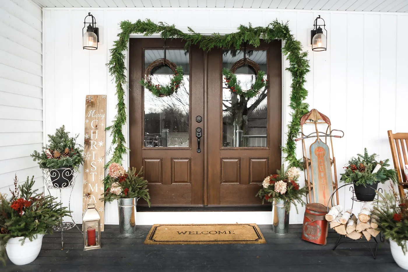 Farmhouse Christmas Porch Decor - Sugar Maple Farmhouse