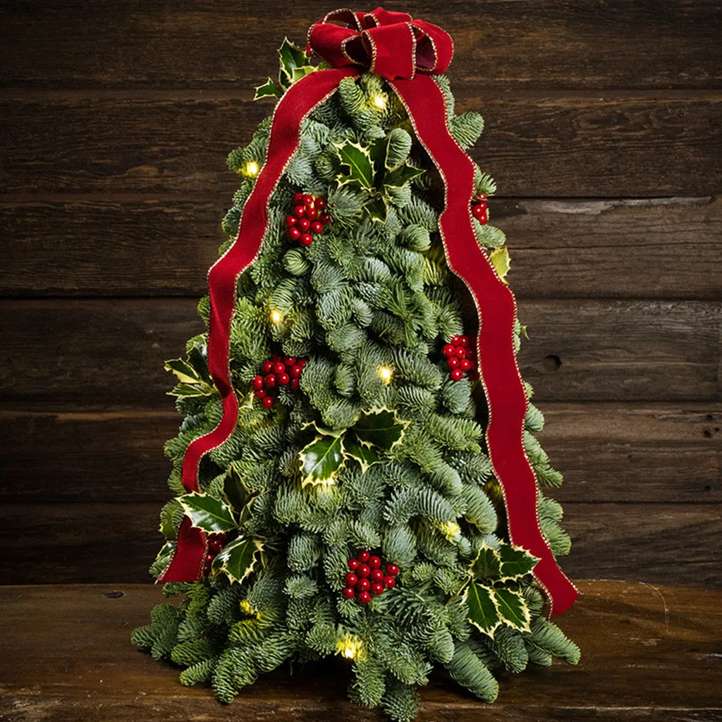 Fresh Holly Wreaths | Real Holiday Holly Wreaths | Lynch Creek Farm