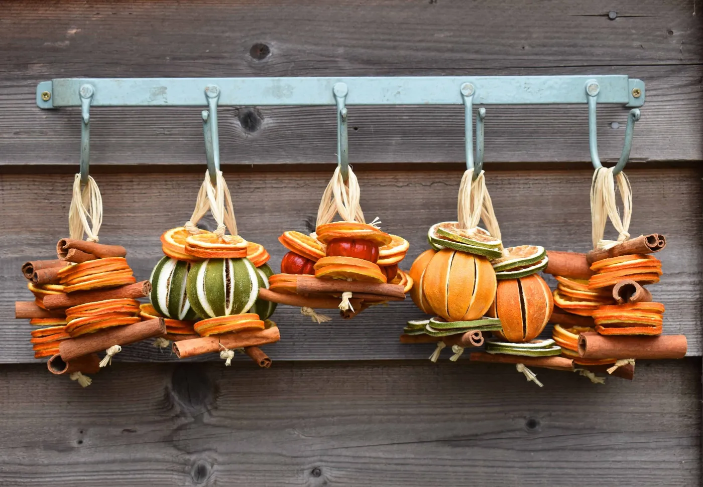 Garlands & Hangers | Pollyfields