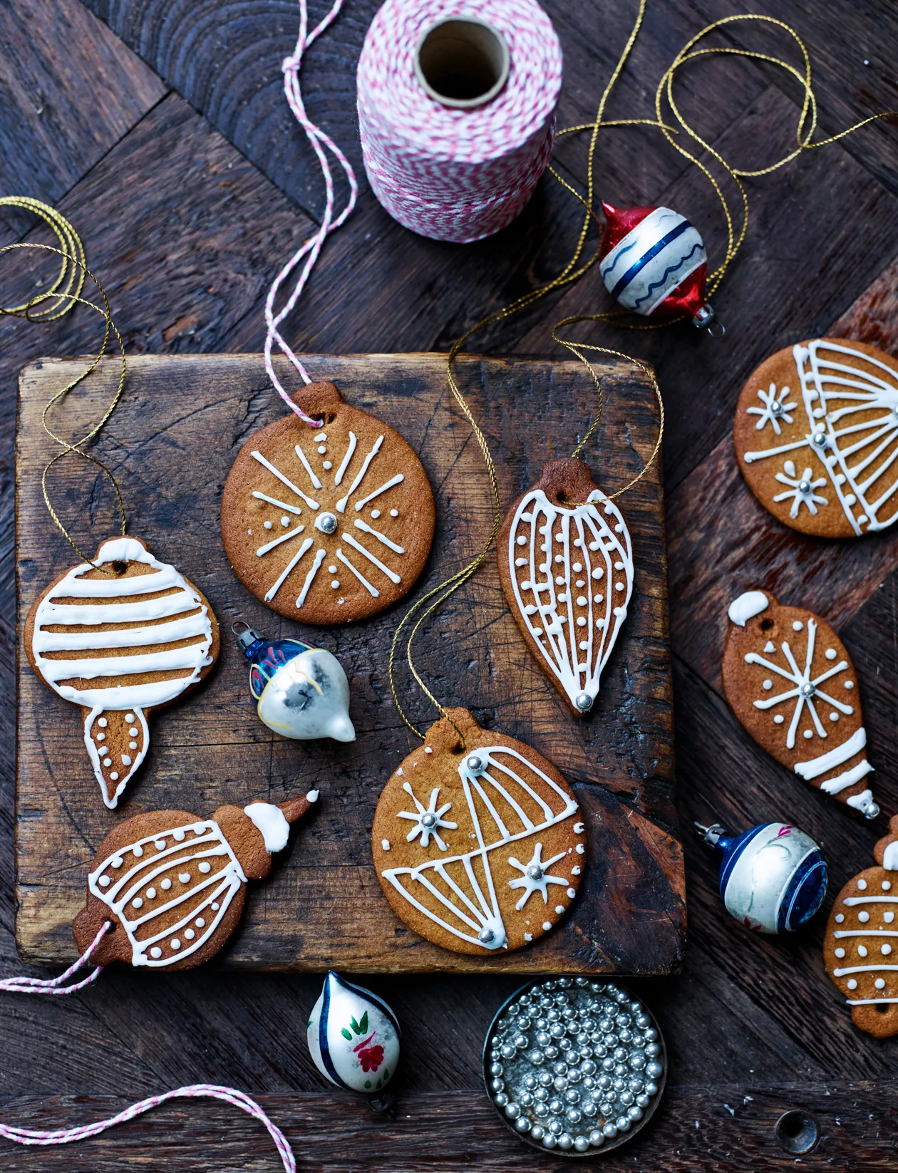 Gingerbread Christmas tree decorations