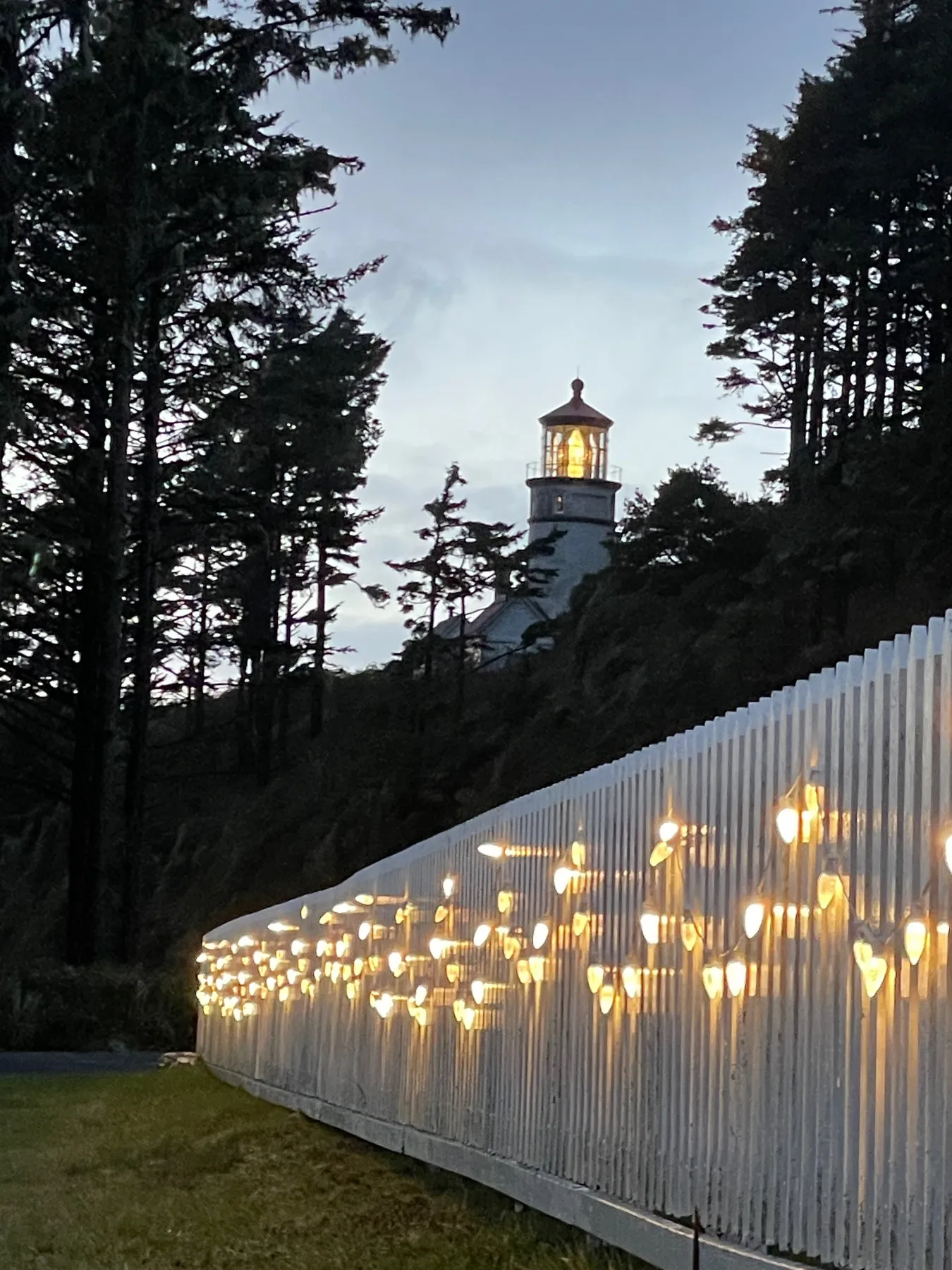 Heceta Head lights up for the holidays — Oregon Coast TODAY