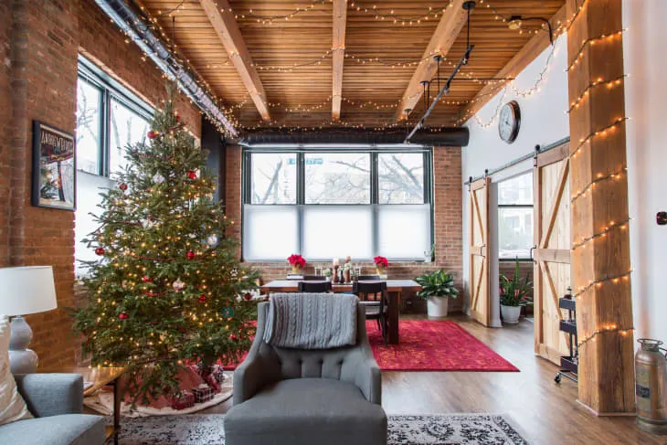 Here's How to Photograph Your Holiday Decor Like a Pro | Apartment Therapy