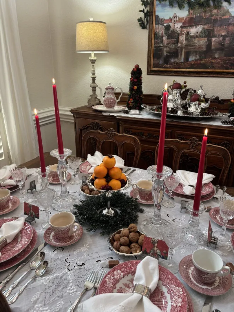 Holiday Decor and More - Decor To Adore