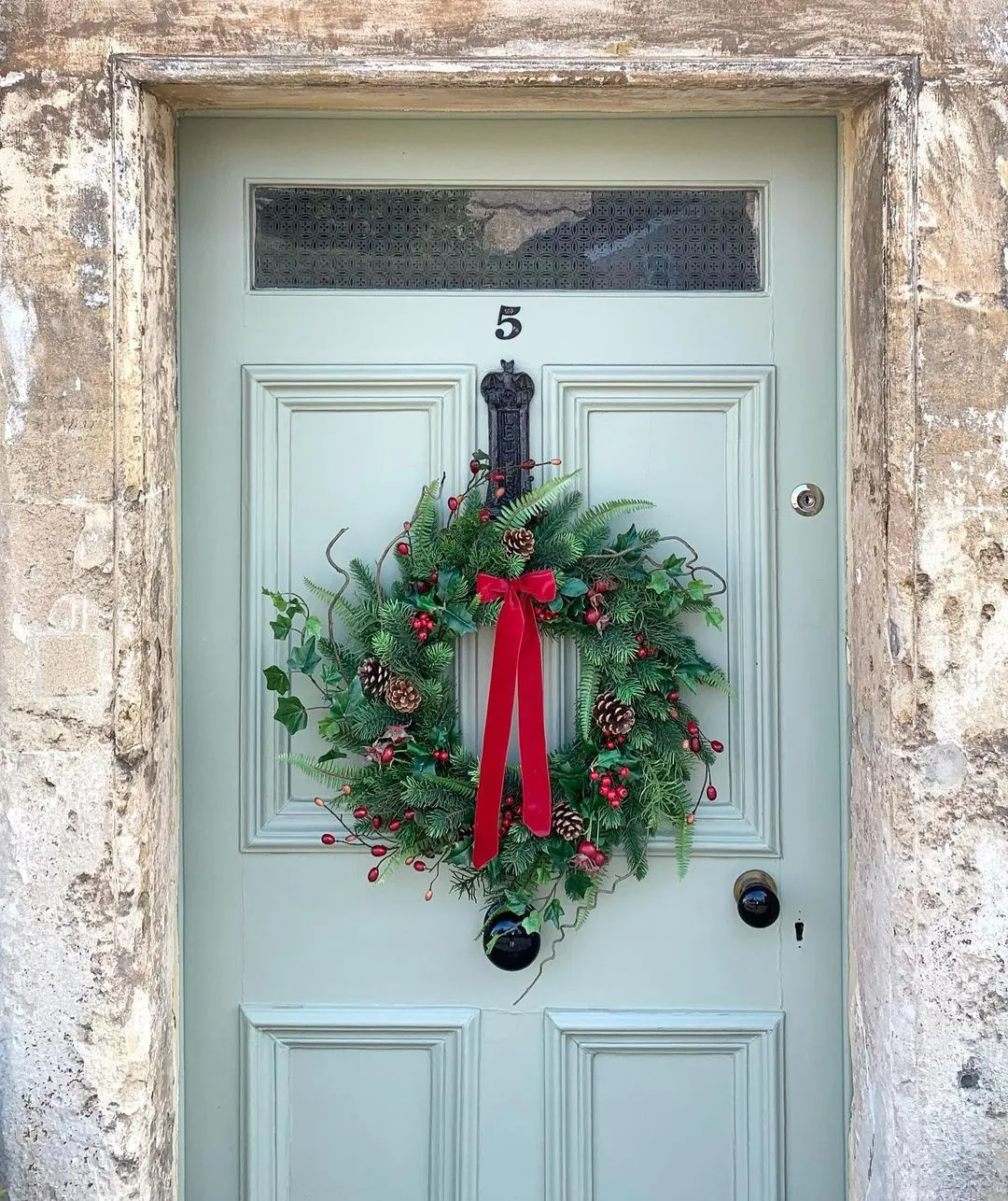 Holiday Decor Front Gate Christmas Tree 32 Front Door Christmas Decoration Ideas You'll Love