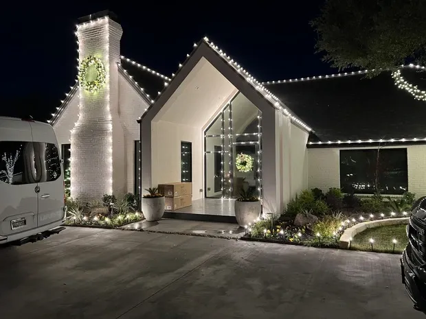 Holiday Lighting Dallas TX | Custom Designs & Expert Setup | Higher Ground  Lawn Care & Lighting