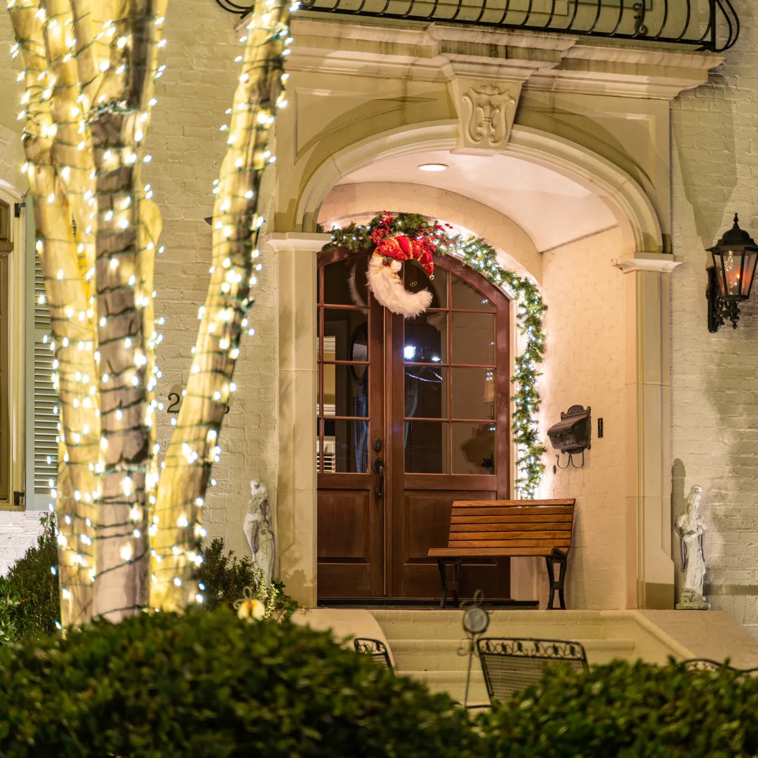 Holiday Lighting Installation Professionals in Ann Arbor, MI