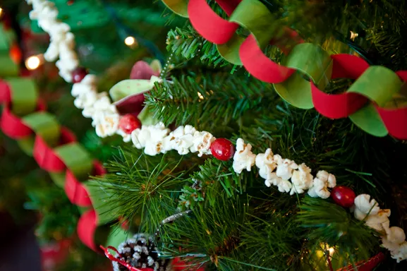 Homemade Christmas: Finished 2010 Christmas Tree