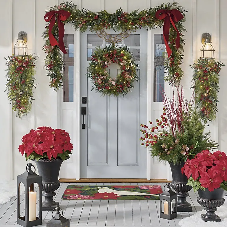 Homestead Christmas Cordless Door Swag | Grandin Road