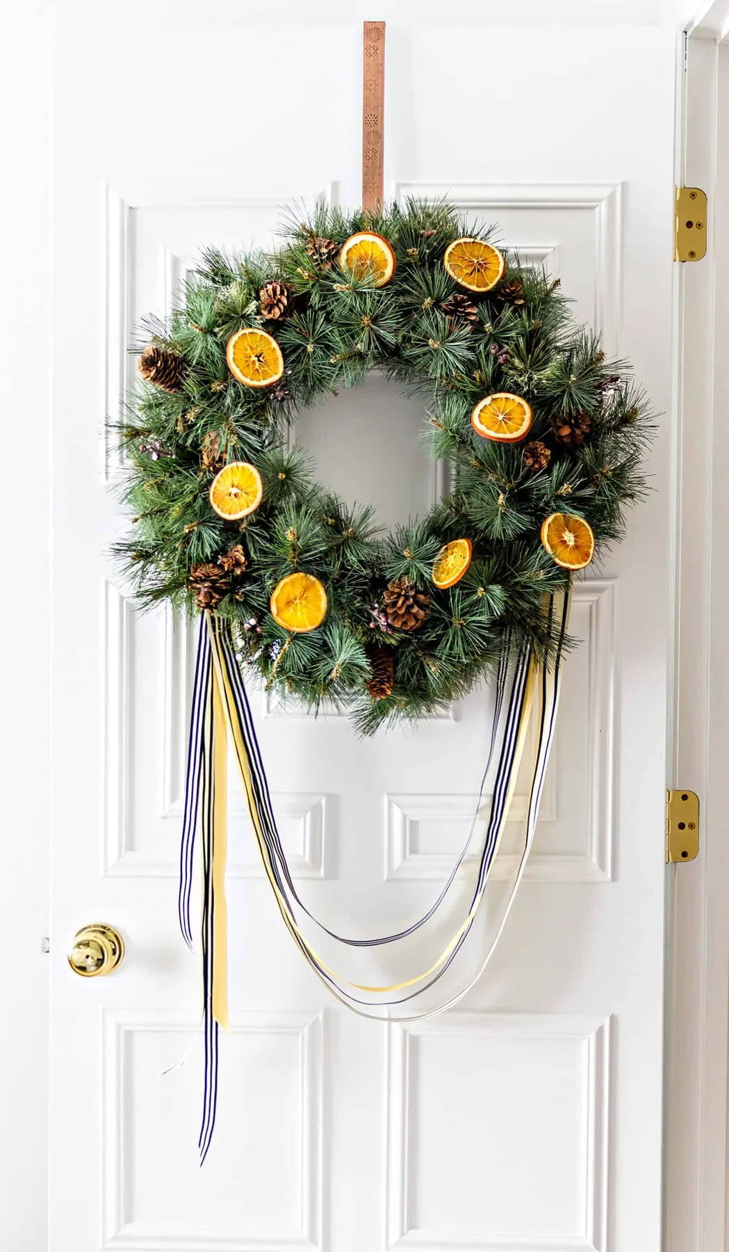 HOW TO BAKE ORANGE SLICES FOR HOLIDAY DECORATING
