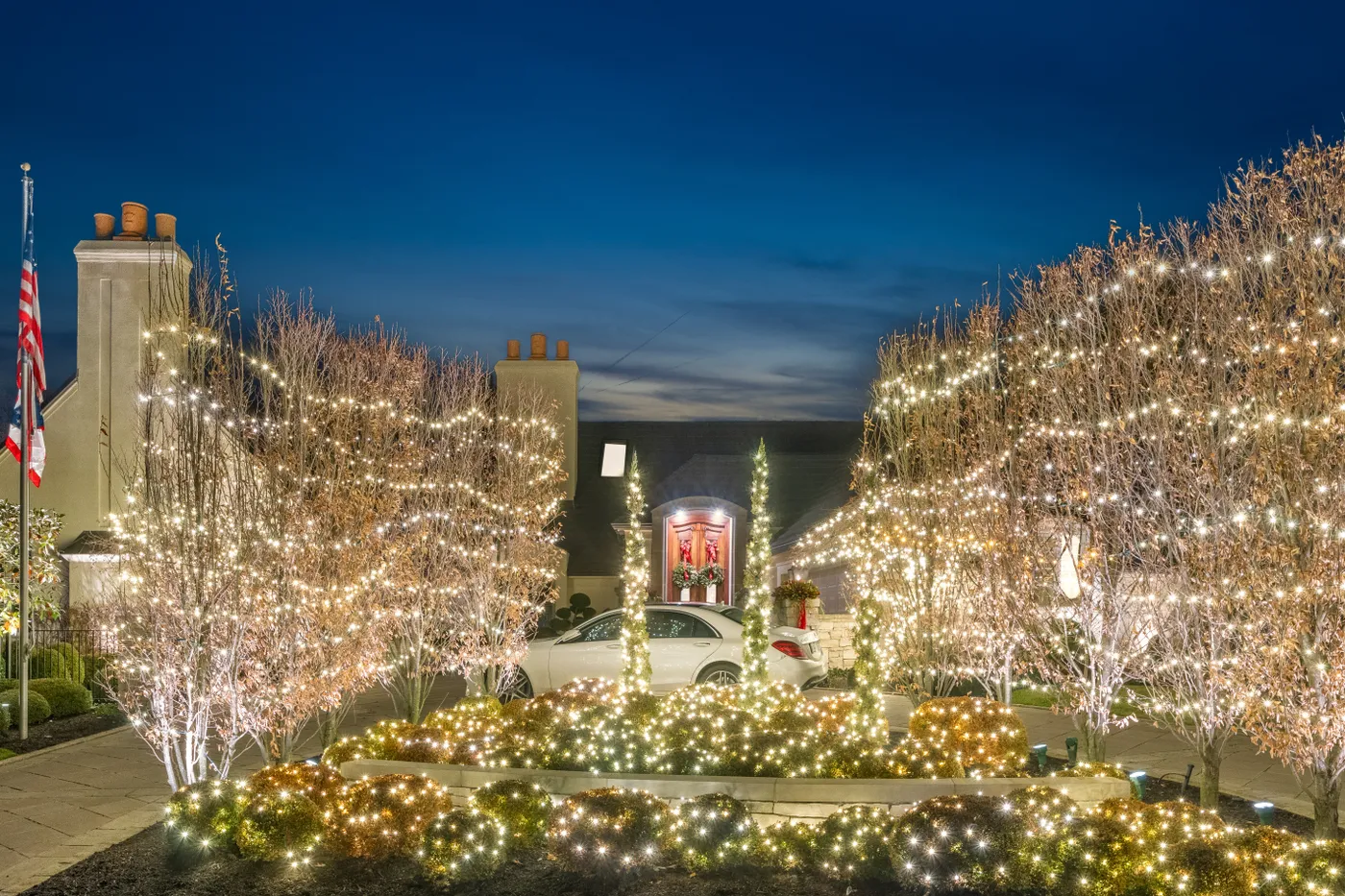 How to Create a Holiday Home Everyone Drives By: Elegant Christmas Light Designs in Upper Arlington, Grandview & Dublin