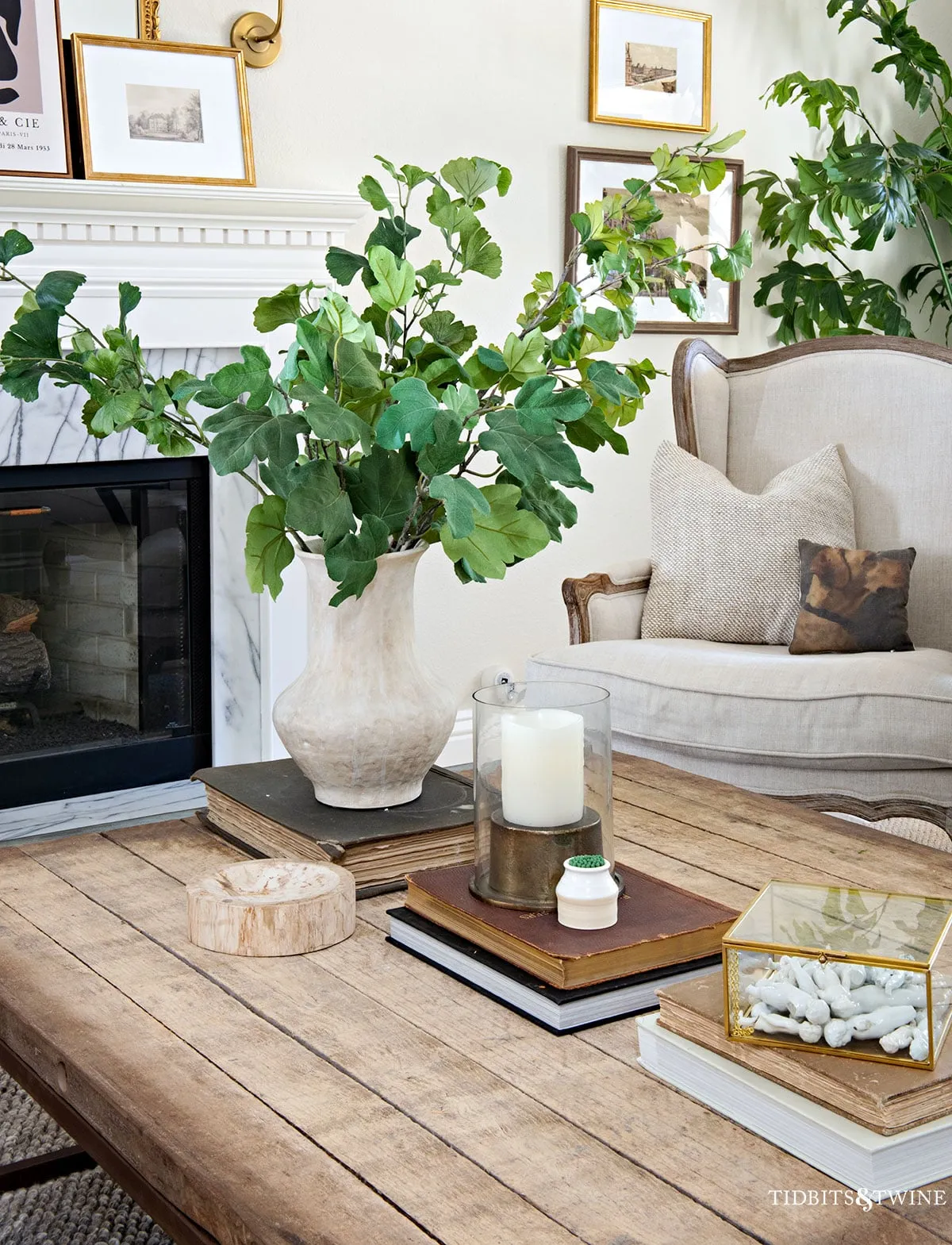 How to Decorate a Coffee Table: 8 Tips That Always Work