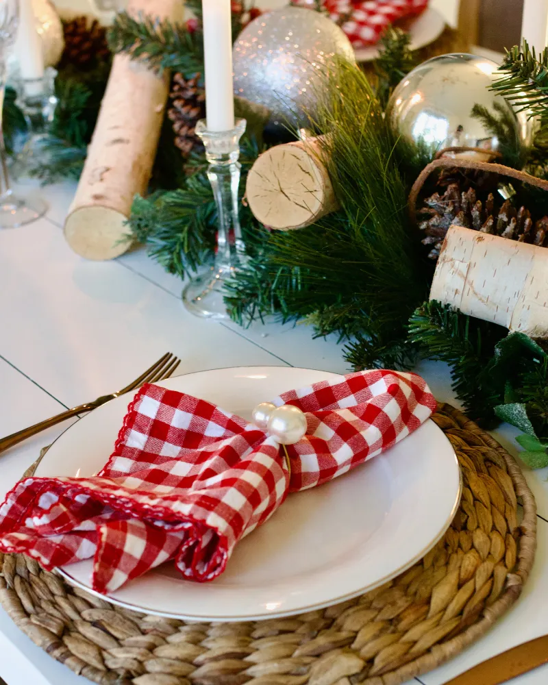 How To Decorate Birch Logs On A Christmas Table - Life of Alley