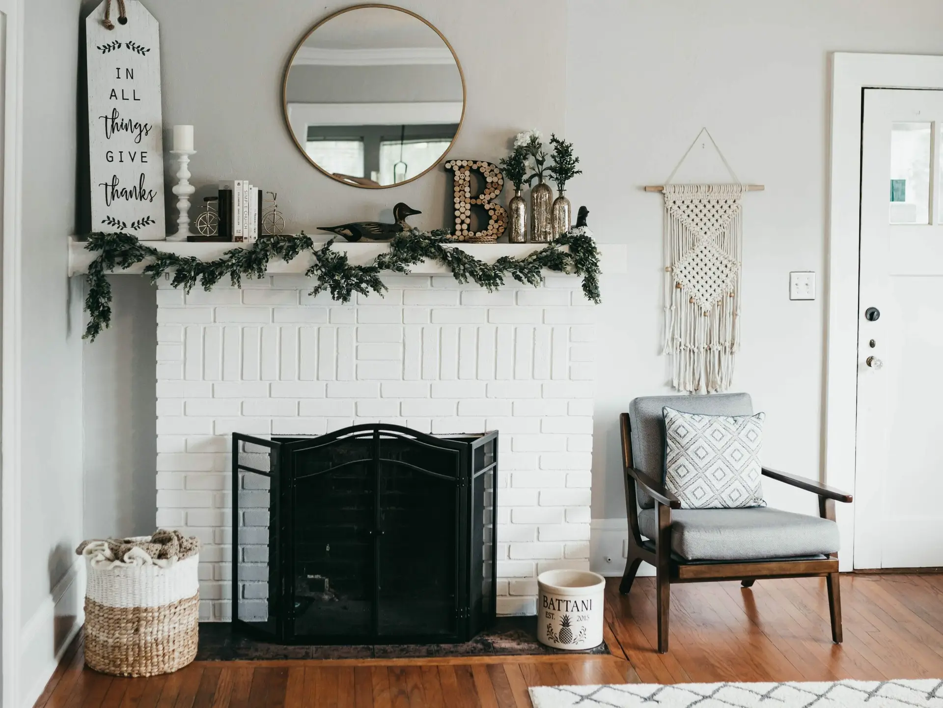 How to Decorate Your Fireplace or Stove at Christmas - Cosy Fires