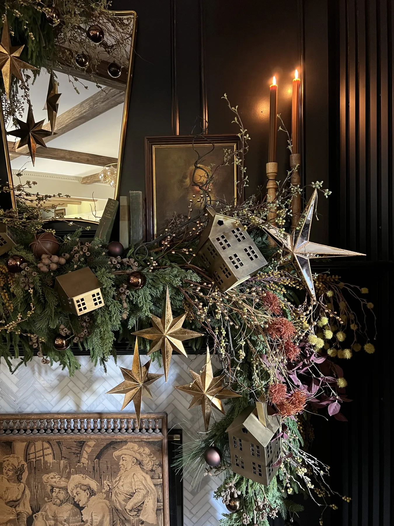 How To Design An Epic Holiday Mantel - Haneen's Haven