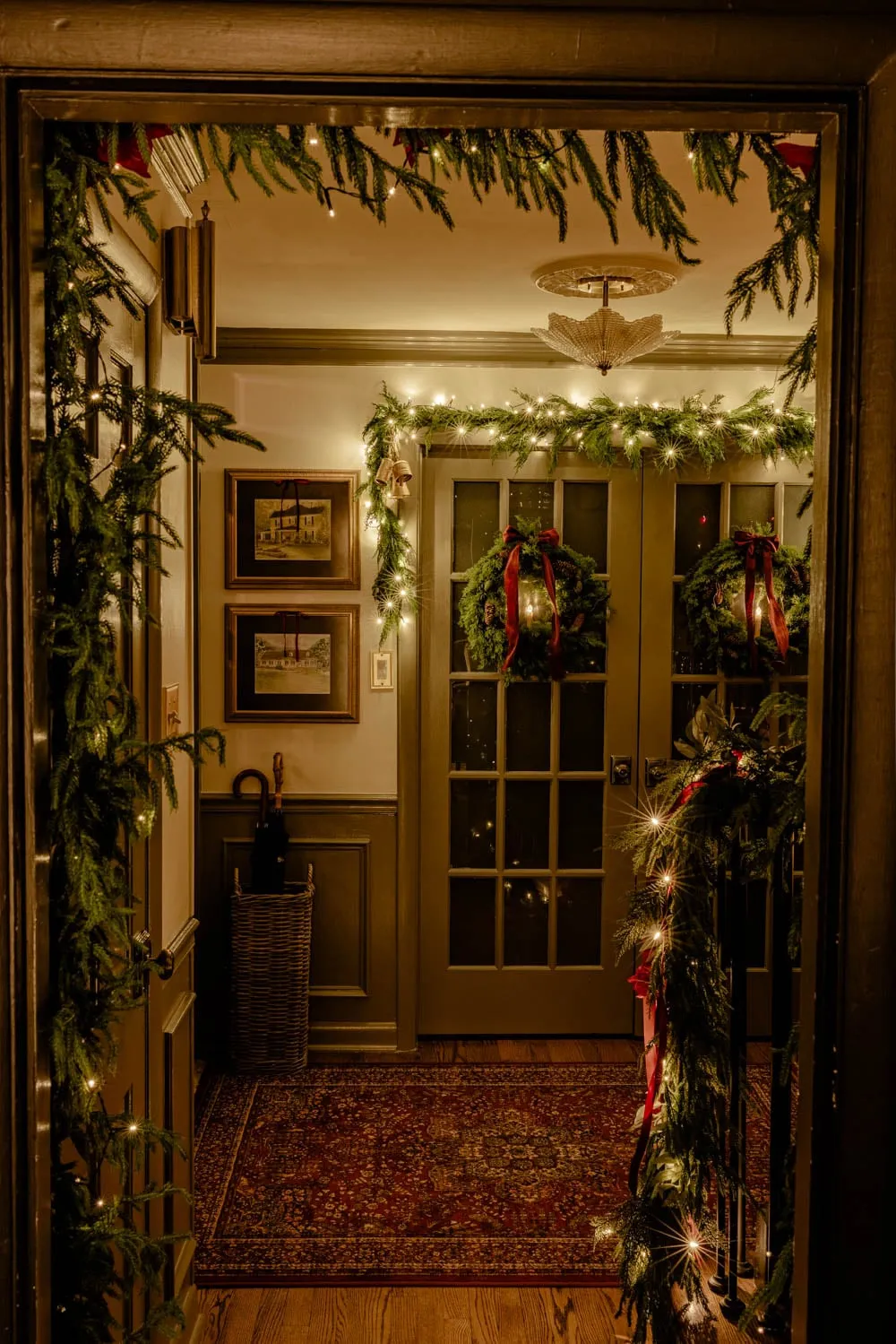 How to Hang Garland Over a Doorway (No Damage & Totally Customizable!) -  Bless'er House