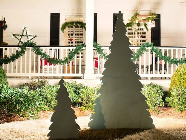 How to Make a Backlit Wooden Christmas Tree | HGTV