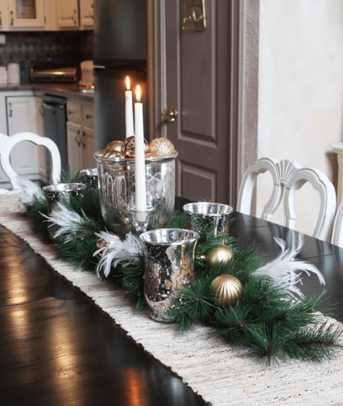 How to Make a Christmas Centerpiece - 20 Easy DIYs - shabbyfufu.com