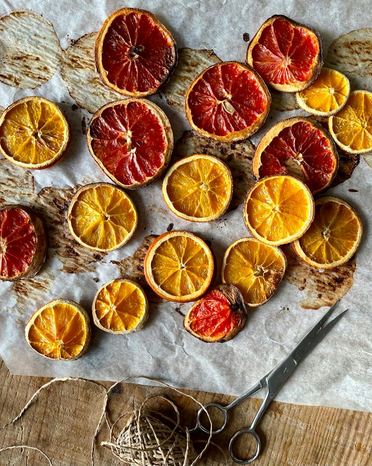 How To Make Dried Orange Christmas Decorations