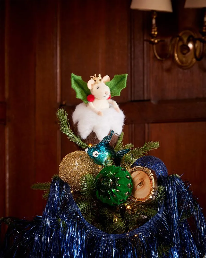 How to Style a Christmas Tree Like a Pro | Liberty