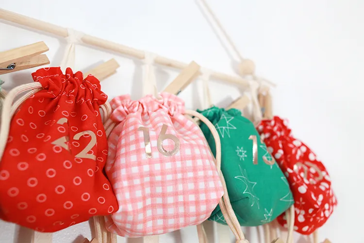 In Color Order: Sew Along: Drawstring Bag Advent Calendar
