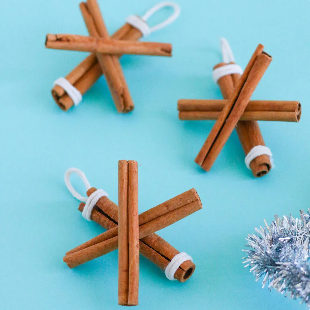 Instructions for Our DIY Holiday Decorations - Imperfect Blog