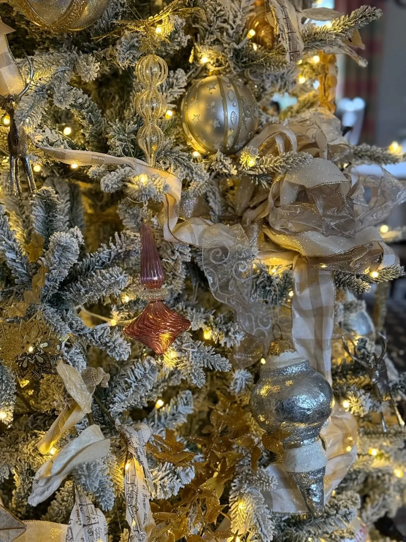JRL Interiors — Transitioning from Holiday to Winter Decor