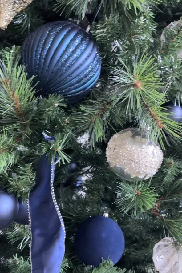 kaewhitaker's Christmas Decor Collection on LTK