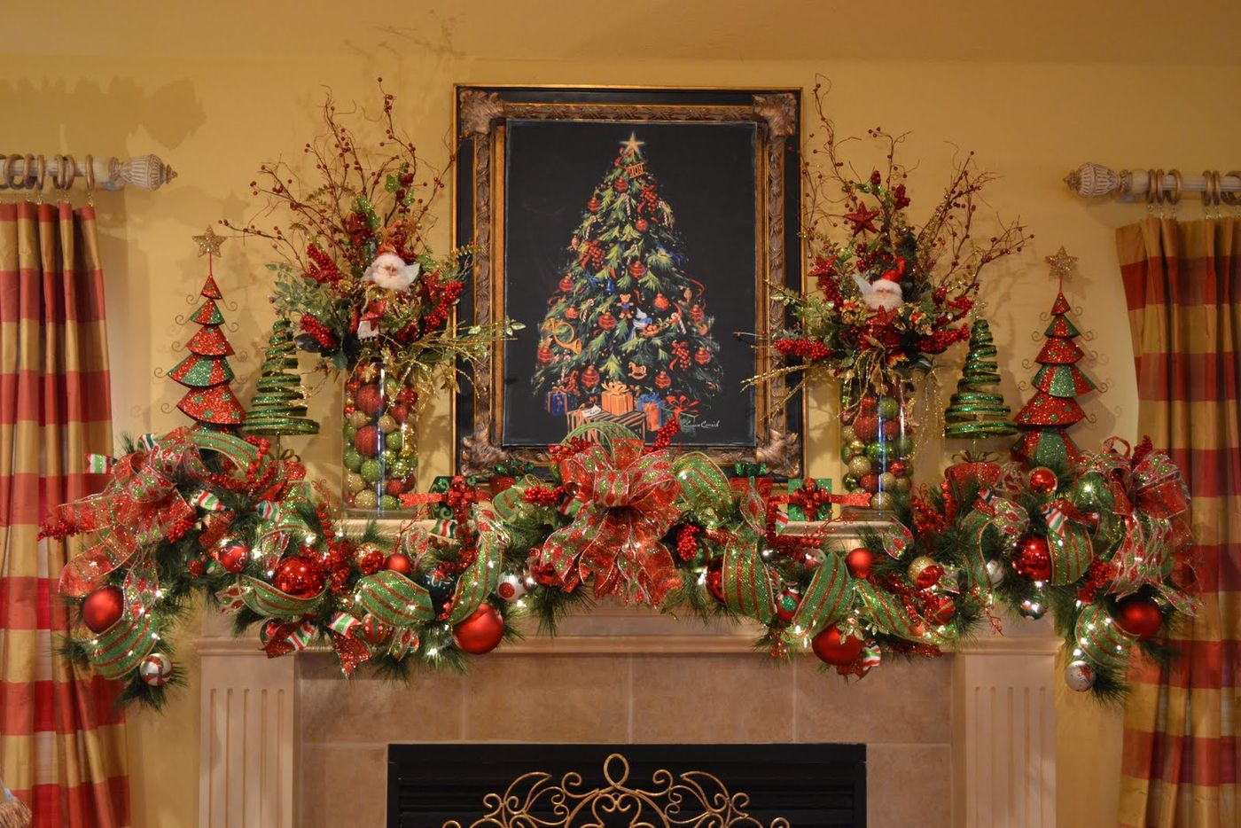Kristen's Creations: My Christmas Mantle