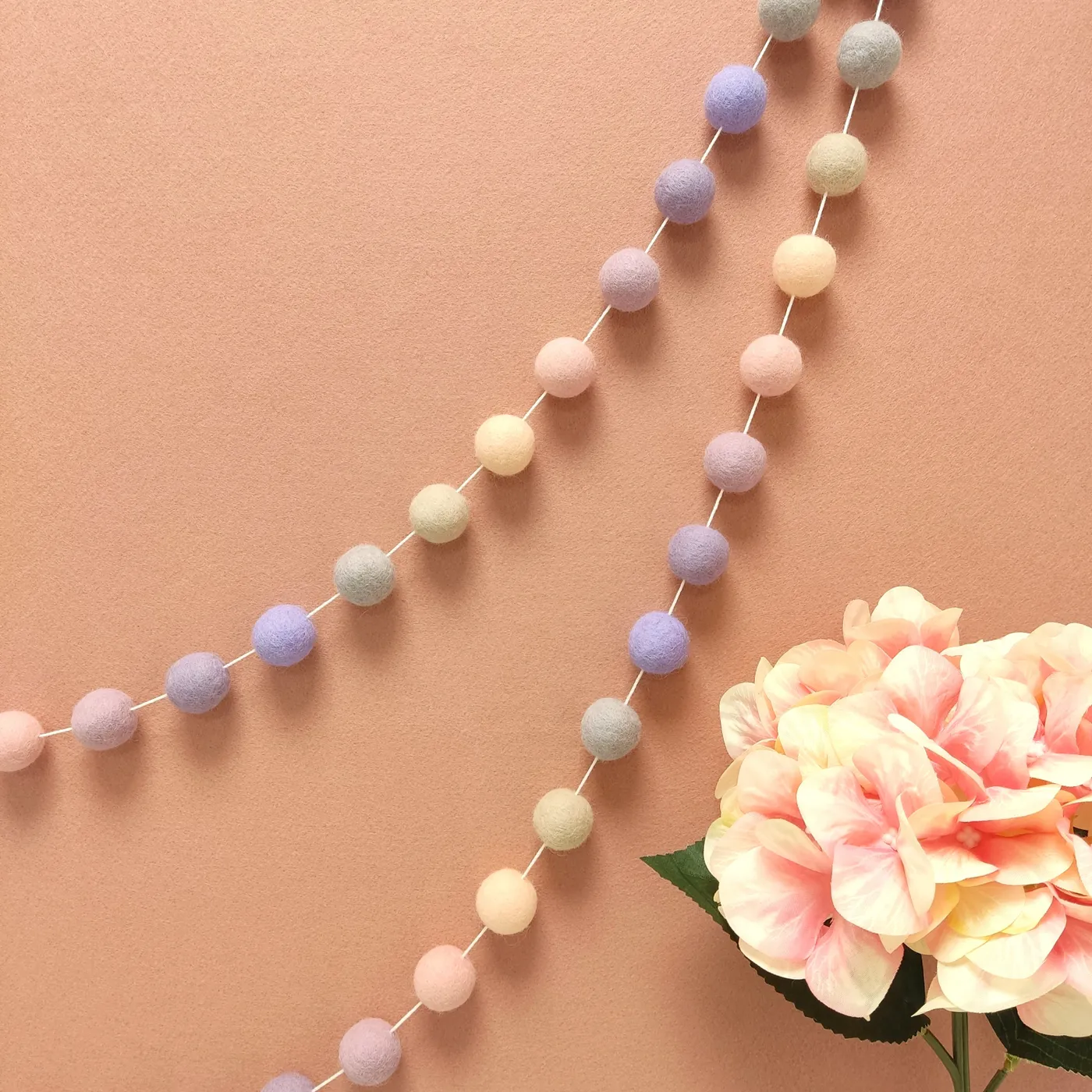 Lavender Mist Felt Ball Garland – Pastel Baby Girl Nursery | CELAINEDECO