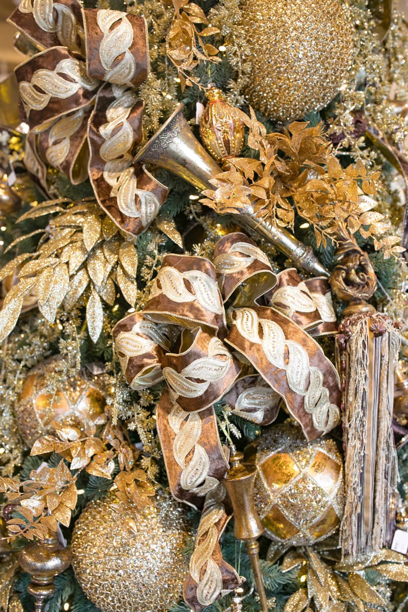 Luxury Christmas Tree Decorating With Linly Designs - | Linly Designs