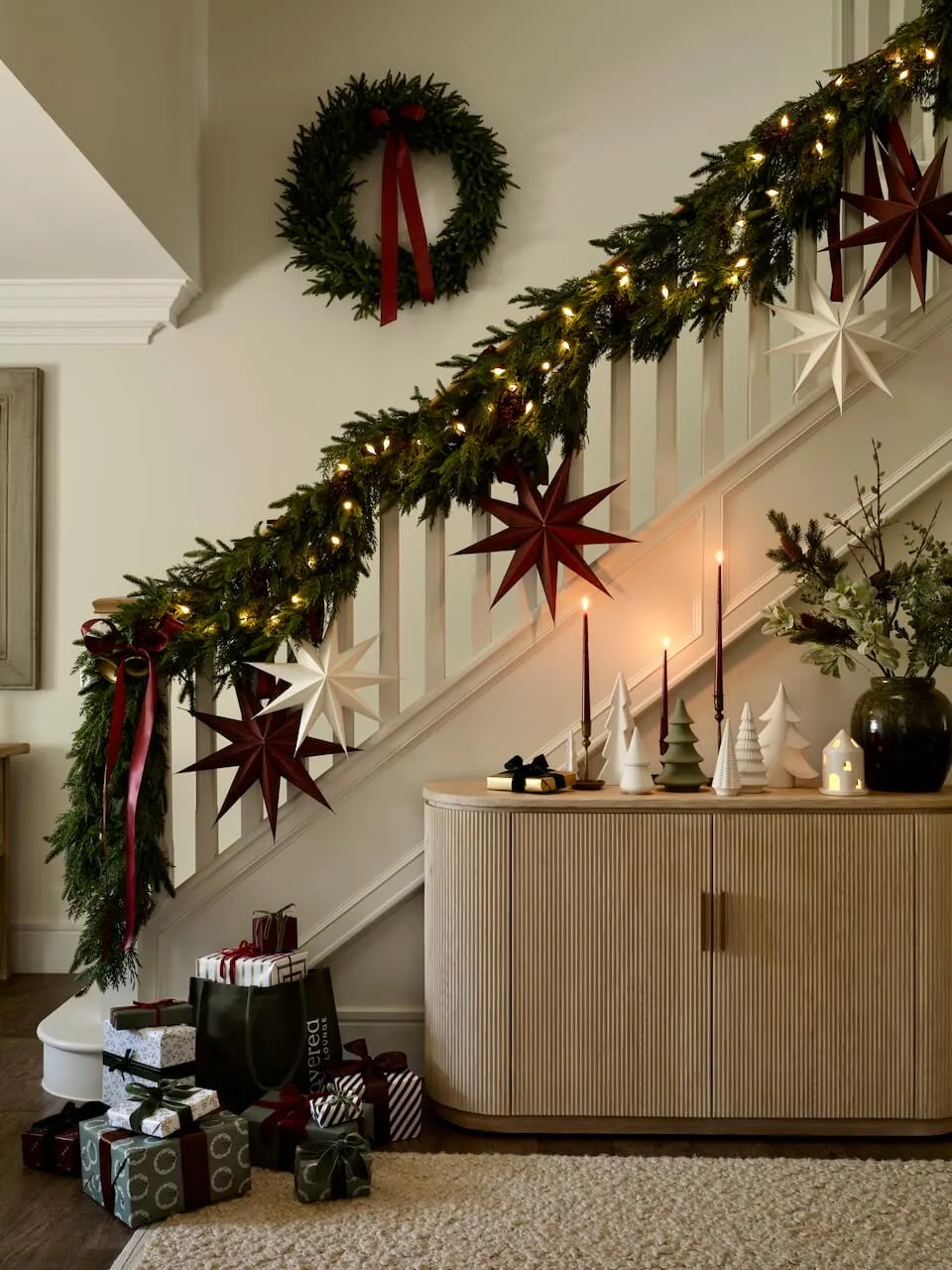 Luxury Christmas Wreaths, Trees, Garlands & Stems