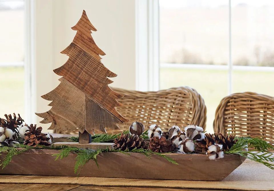 Make a Classic Rustic Wood Christmas Tree