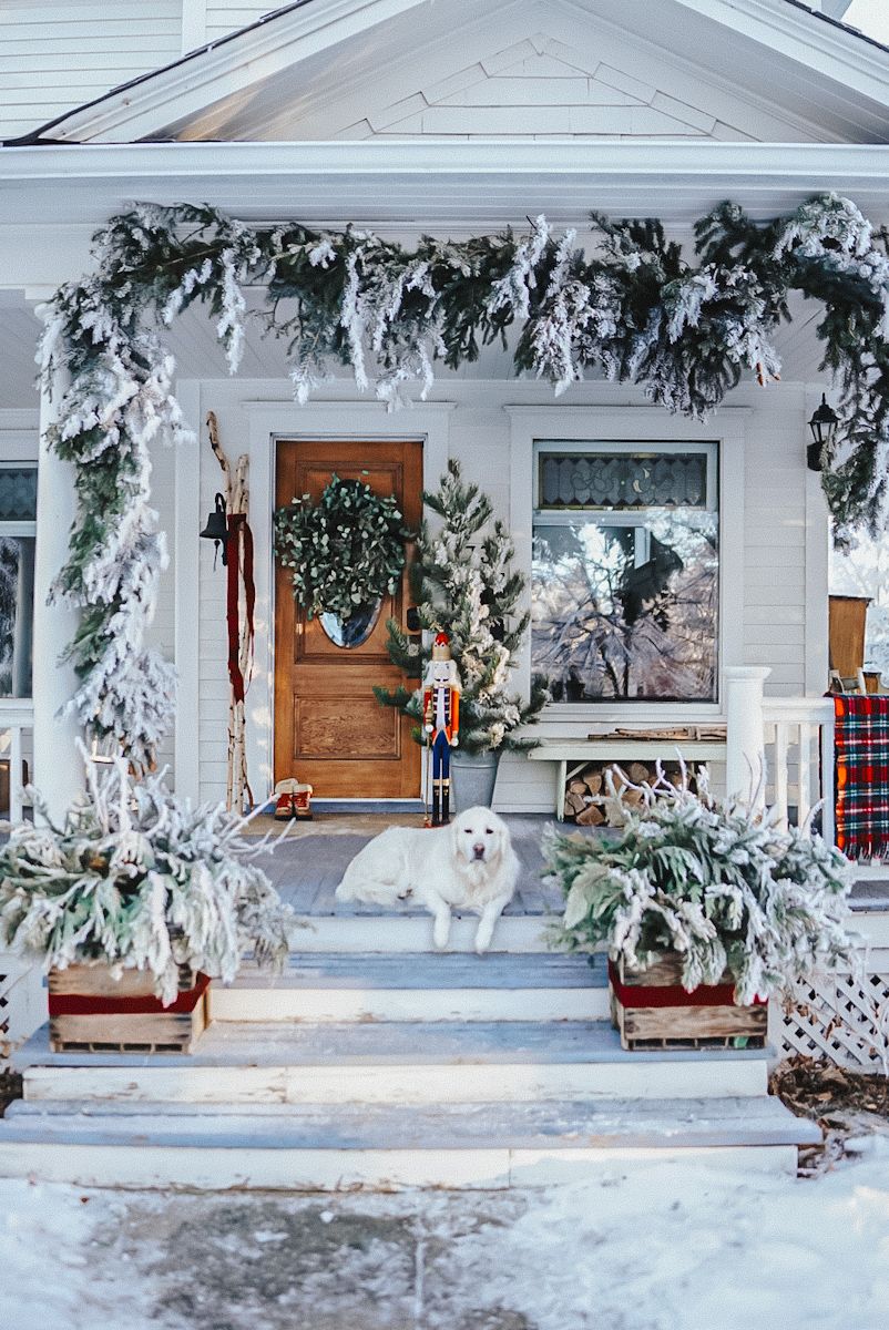 Modern Farmhouse Christmas Outdoor Country Christmas Decor 97 Gorgeous  Christmas Decor Ideas To Copy This Year