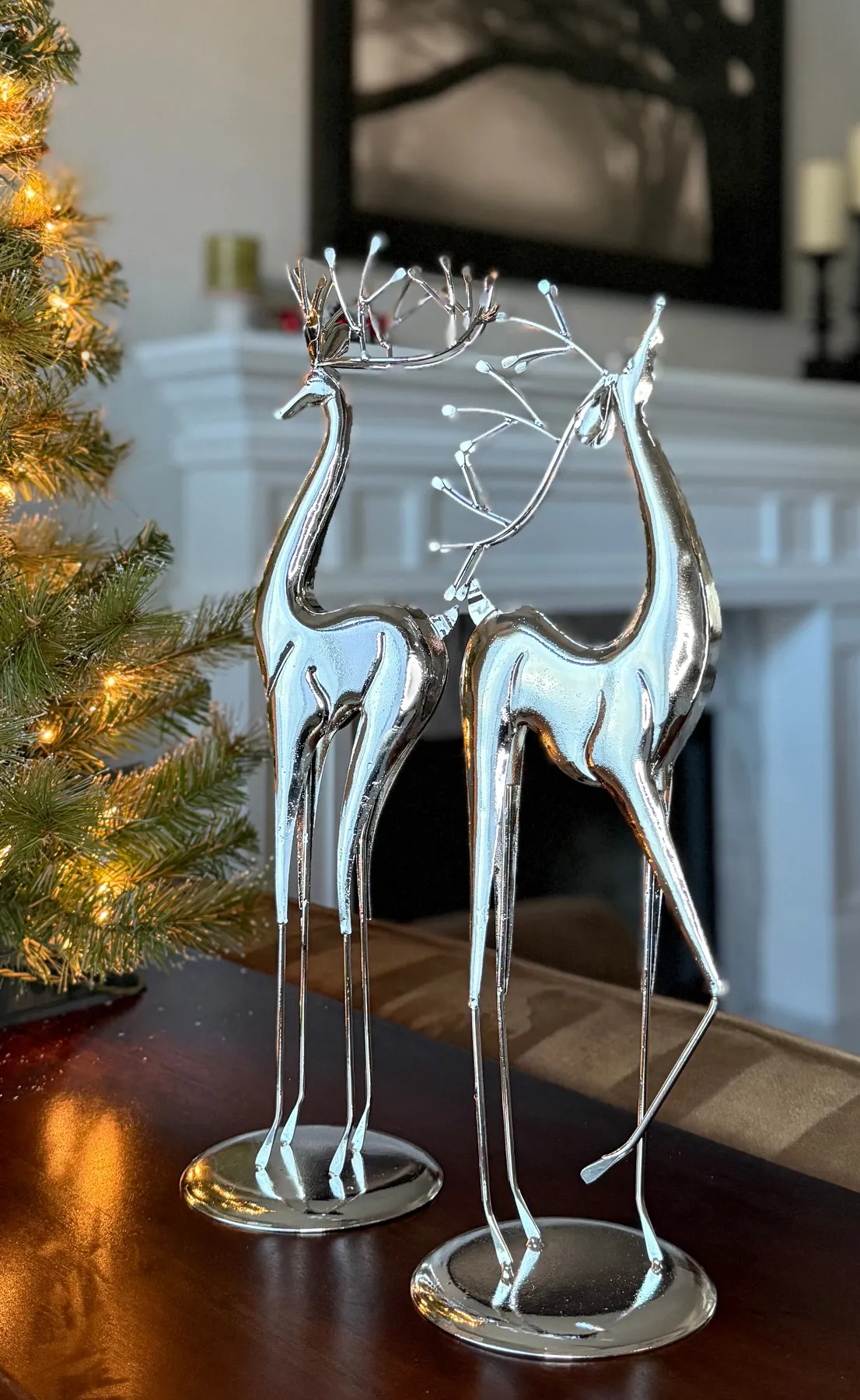 Modern Silver Metal Reindeer Sculptures, Set of 2, 17.5' and 18.5' Hig -  Richards Expo