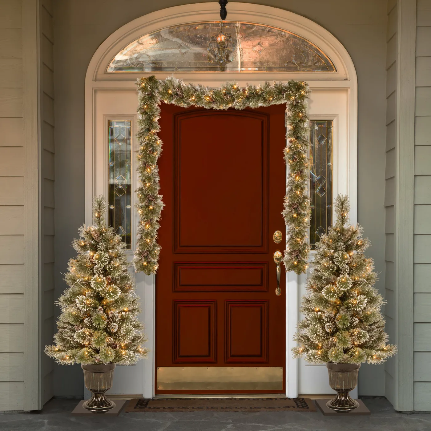 National Tree Company 9 ft. Glittery Bristle Pine Garland with Clear Lights, Green