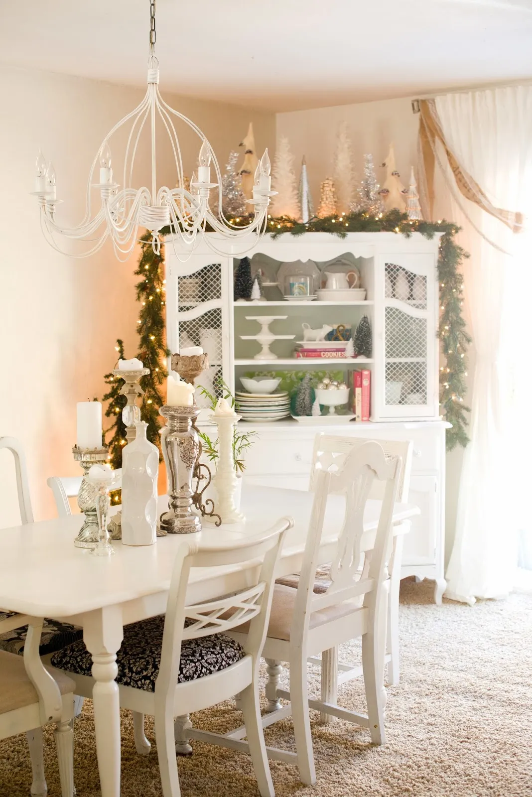 Natural and White Christmas Dining Room — Domestic Fashionista