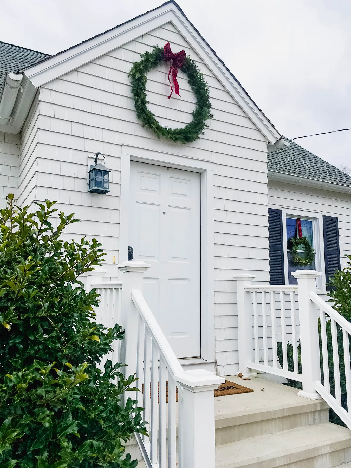 No-Cost DIY Natural Christmas Wreaths | Fairfield Connecticut Artist