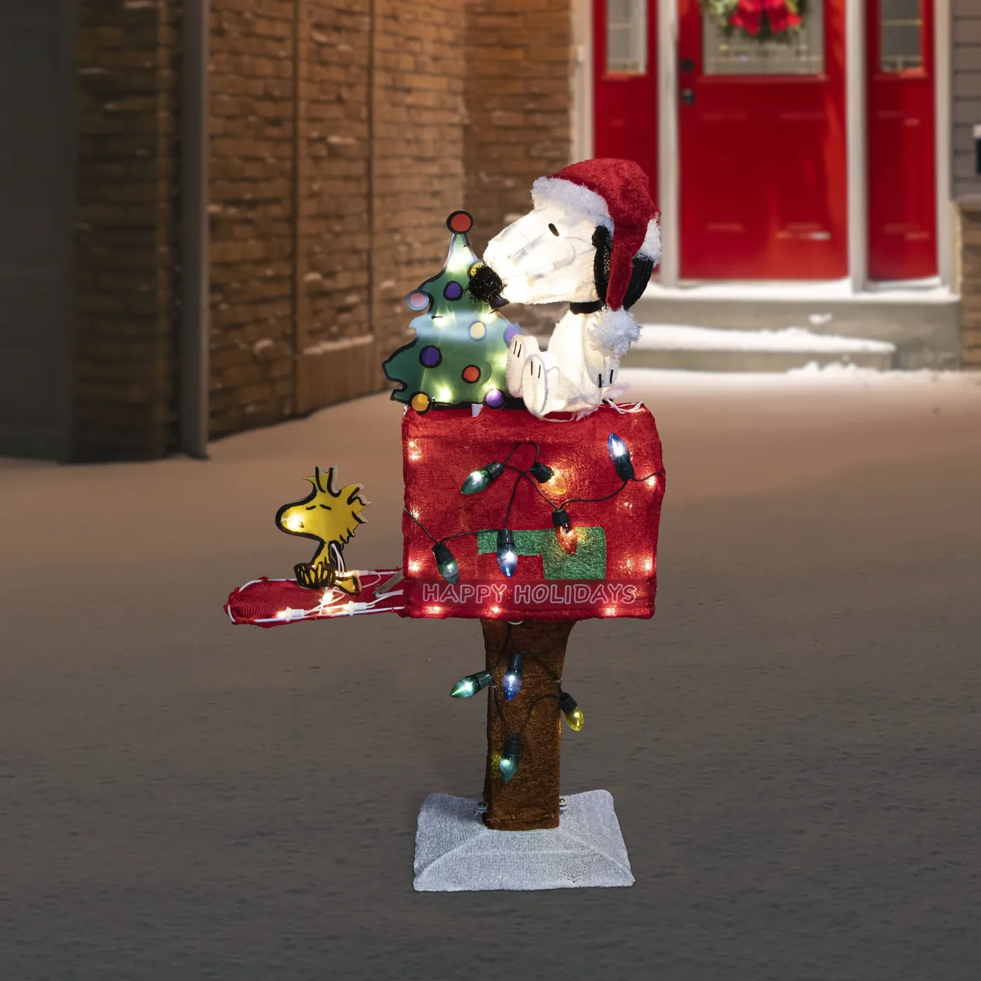 Outdoor Christmas Decoration Animated Christmas Mailbox 3,600+ Christmas  Mailbox Stock Photos And Royalty-Free Pictures