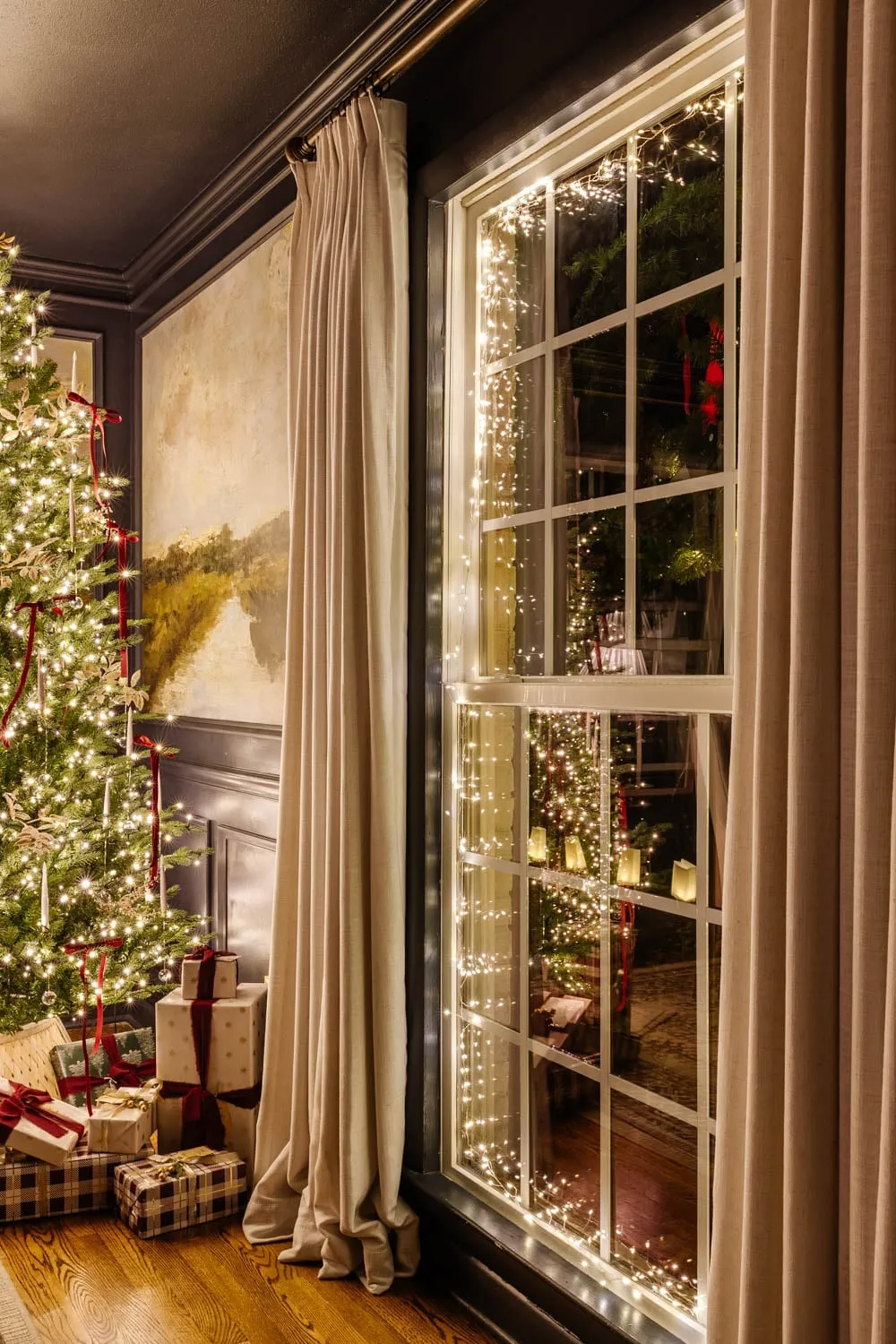 Outdoor Christmas Lawn Decorating Ideas (No Ladder Required) - Bless'er  House