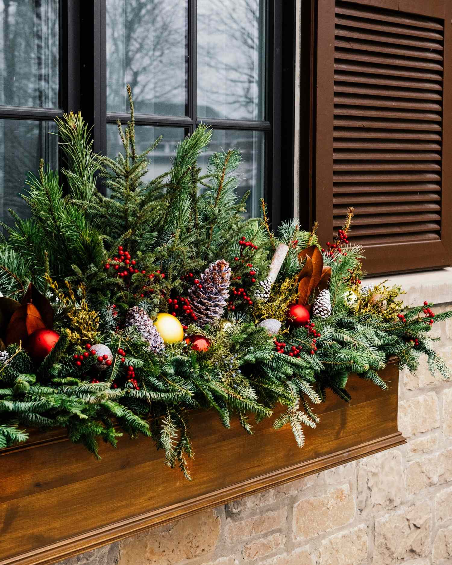 Outdoor Holiday Decorating Ideas