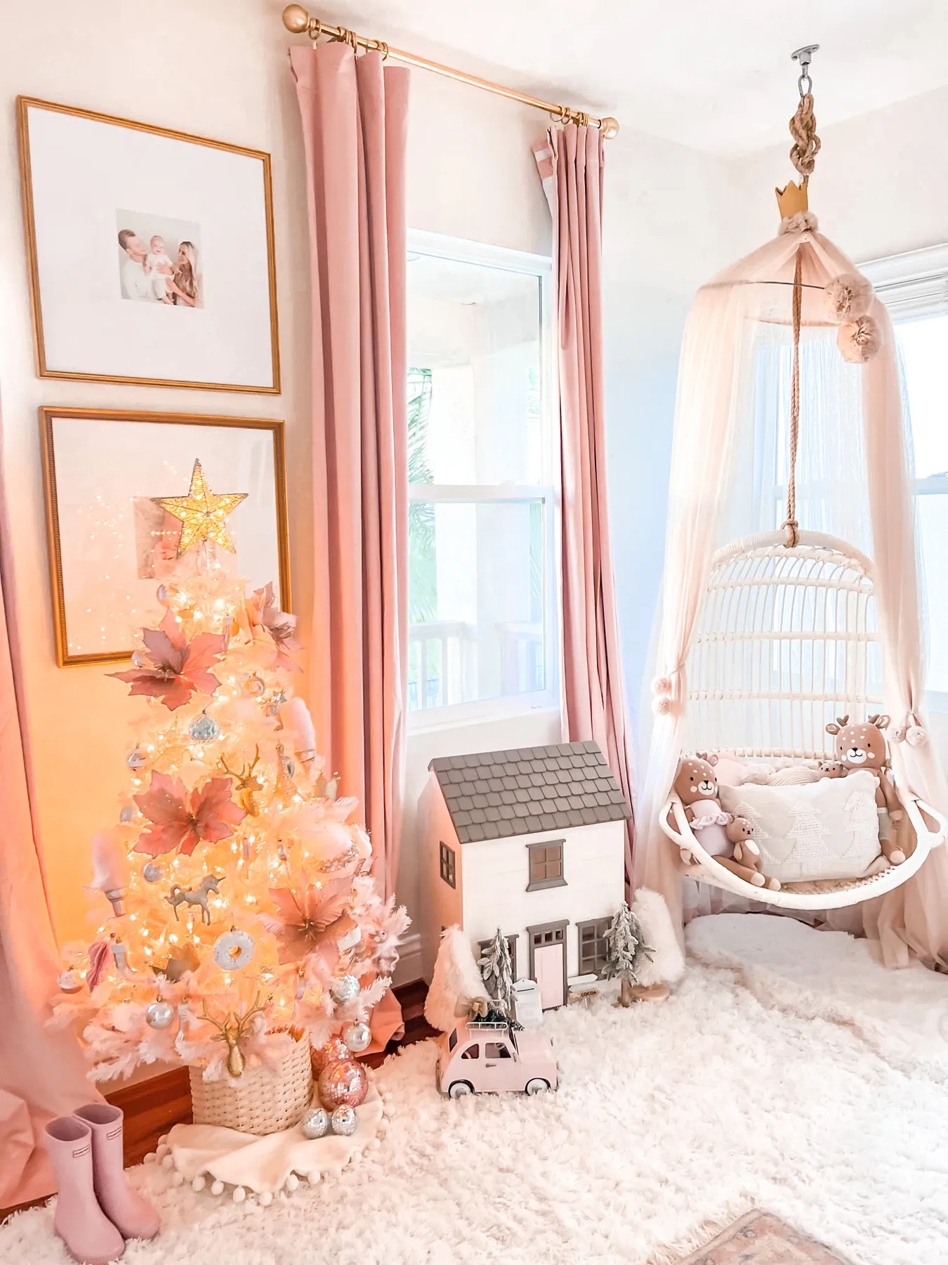 Pink Christmas Archives - A Touch of Pink