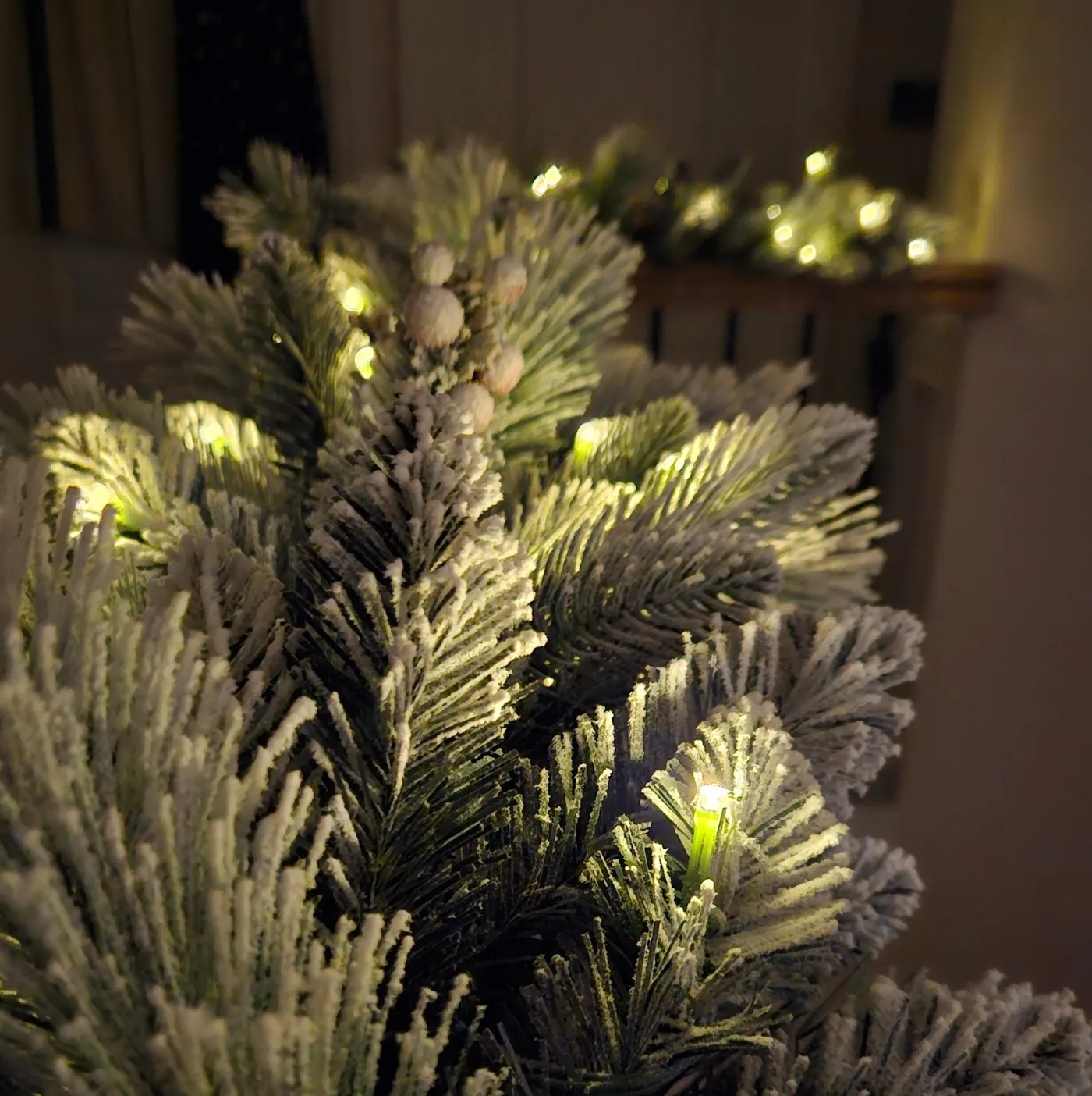Pre Lit Christmas Garland | Yule Get Lit