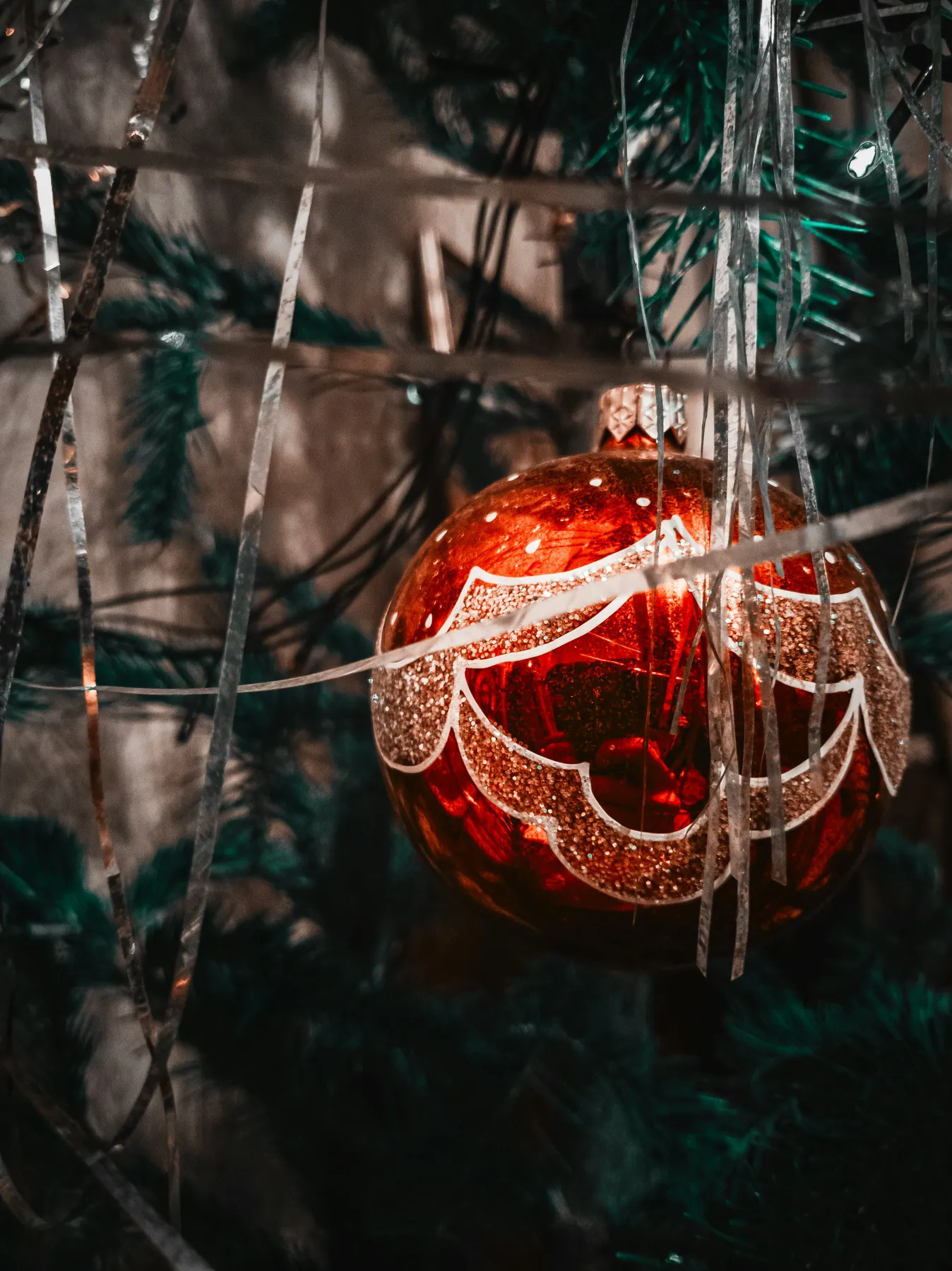red and white christmas bauble