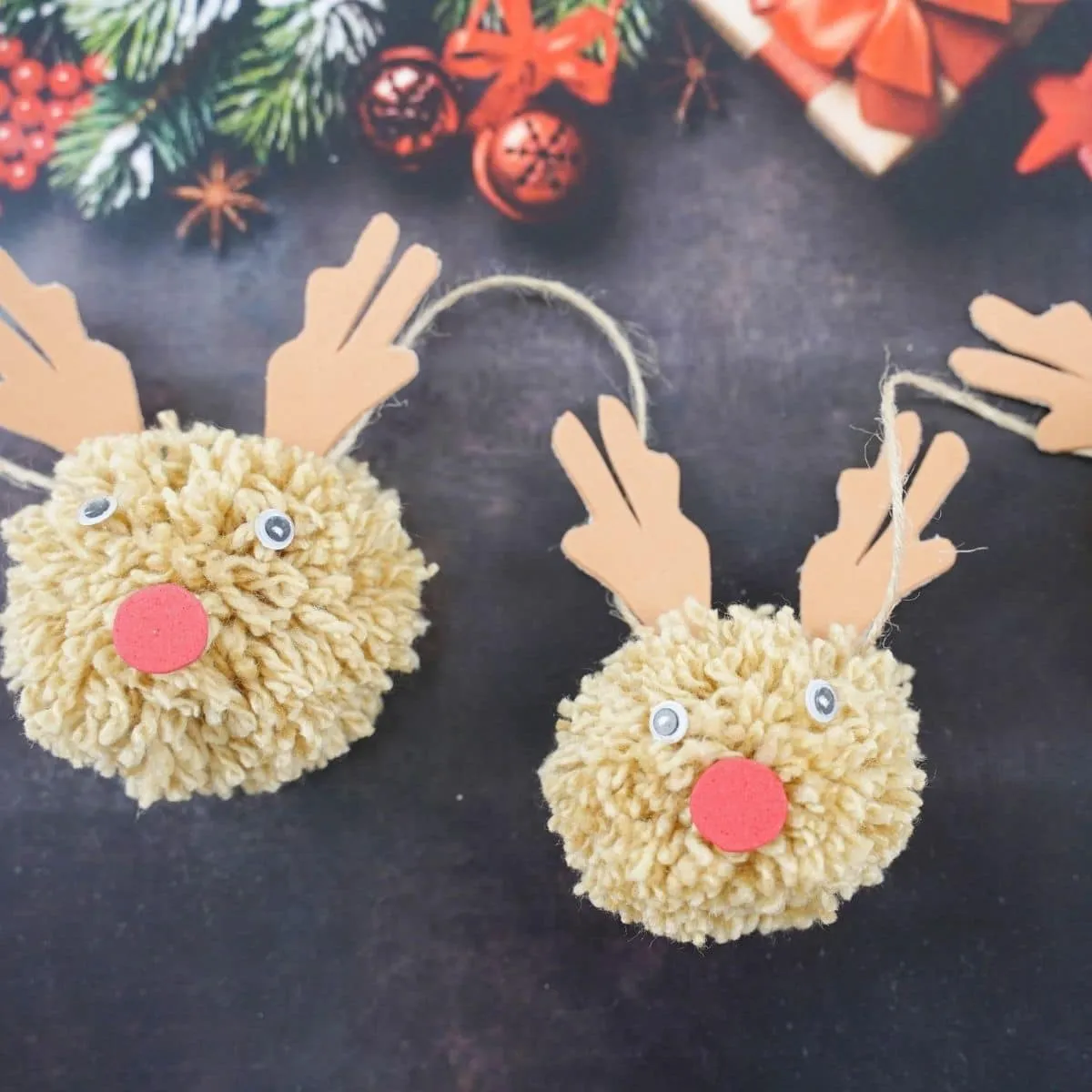 Reindeer Sleigh Bunting Garland