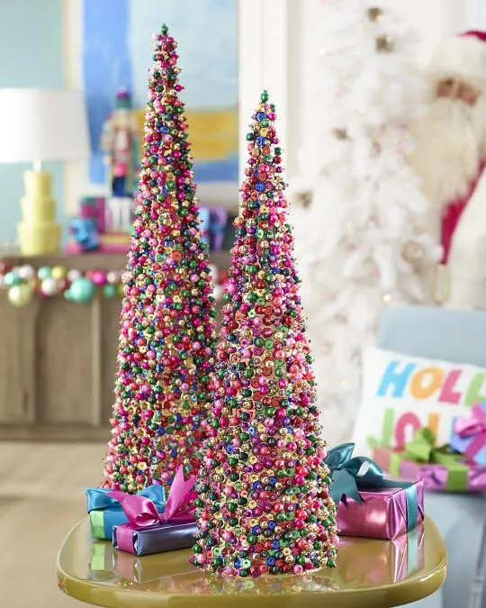 Rembrandt Christmas Tree Charm With Multicolor Beads – Festive Jewelry Accent