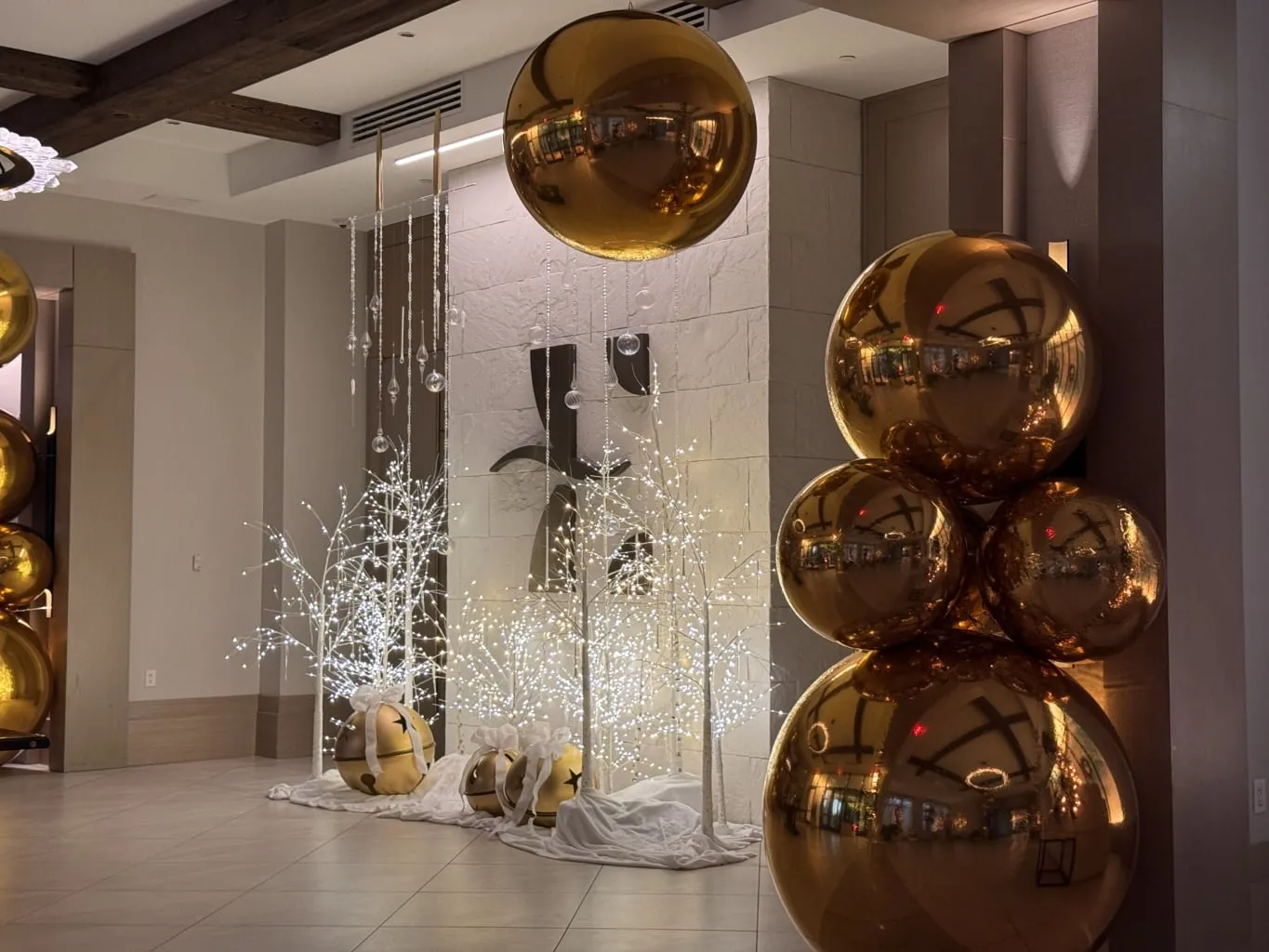 Ring in 2026 in Elevated Effie Style | Hotel Effie
