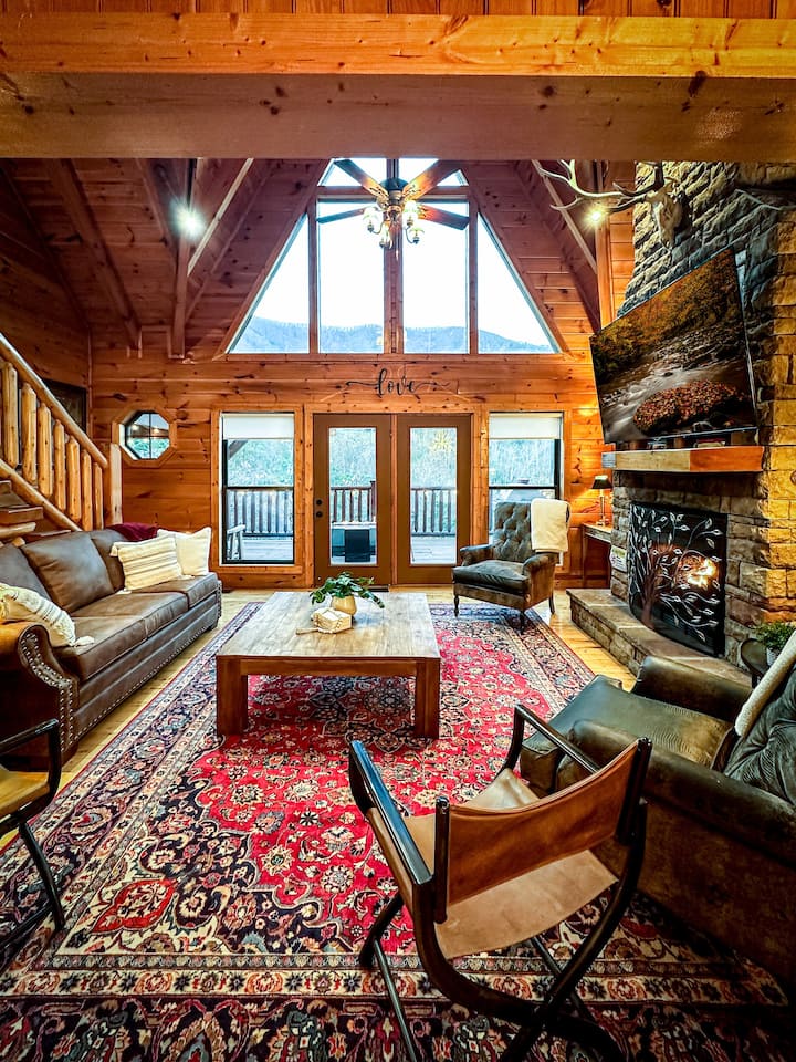 Romantic Cabin, Wow Views, Sauna, Hot Tub, Firepit - Cabins for Rent in  Sevierville, Tennessee, United States - Airbnb