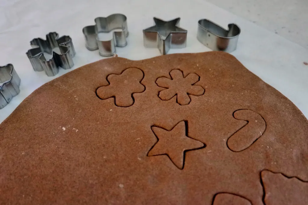 Salt Dough Diffuser Ornament - Recipes with Essential Oils